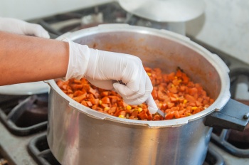 CAJUN/CRAS Praia do Suá - Doação de Alimentos durante a pandemia