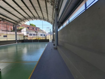 Quadra da Escola Municipal de Ensino Fundamental (Emef) José Lemos de Miranda