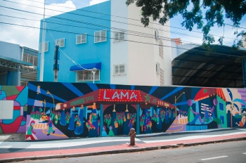 EMEF Álvaro de Castro Mattos - Fachada - Projeto A Arte é Nossa