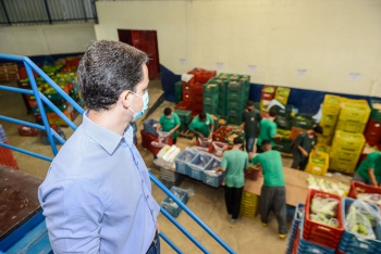 Montagem de Kit Verde Alimentação Escolar