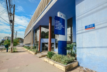 Fachada do Centro de Cidadania e Direitos Humanos "Zumbi dos Palmares" - Casa do Cidadão