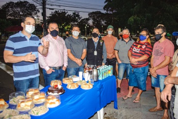 Café da Manhã em homenagem ao Dia do Feirante na Feira Livre 2 de Jardim da Penha