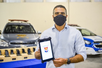 entrega de novos equipamentos para a Guarda Municipal