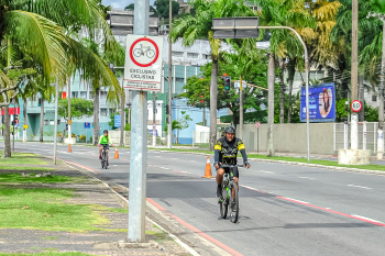Ciclovia e Ciclofaixa na Avenida Beira-Mar