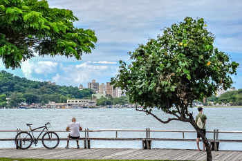 Enseada do Suá - Região atrás da Praça do Papa