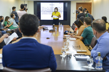 Entrevista coletiva sobre crise hídrica em Vitória