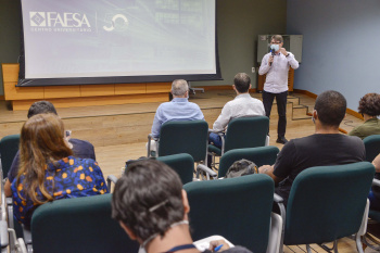 Apresentação de resultados do Projeto Imóveis em Abandono na Faesa