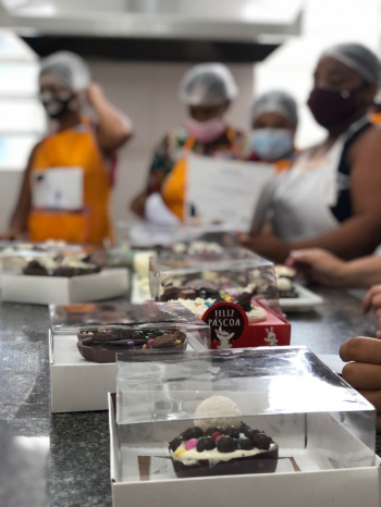 workshop de produção de ovos de páscoa