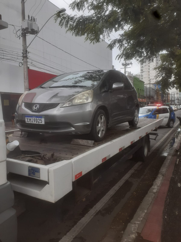 Carro recuperado pela GCMV