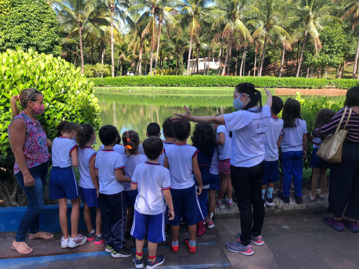 Crianças participam ade atividade da Semana