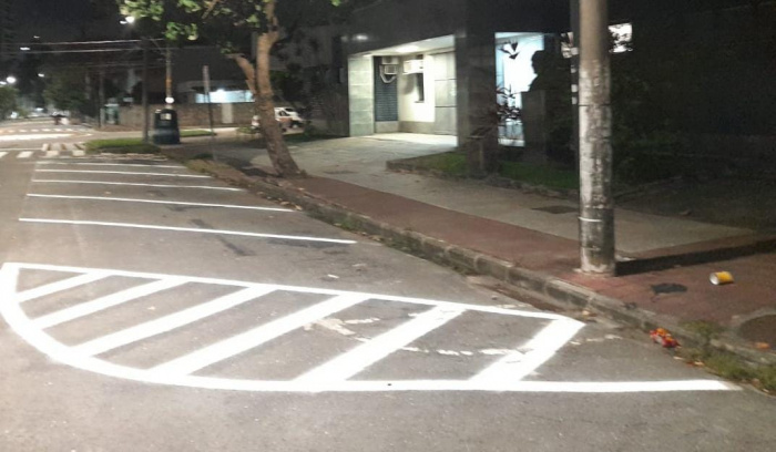 Pintura de faixas de sinalização