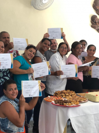 Certificação em oficina de salgados da UIP