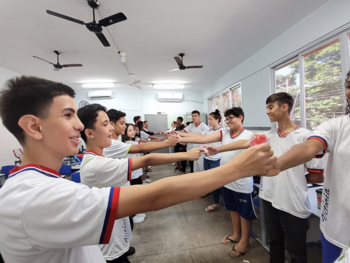 Estudantes participam de atividades