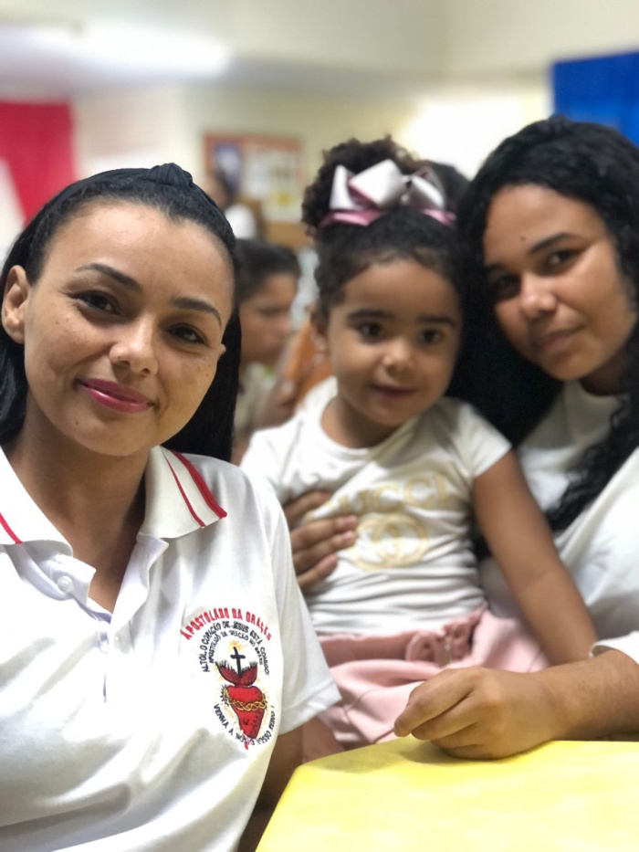 Jantar com famílias de adolescentes que participam do Projovem