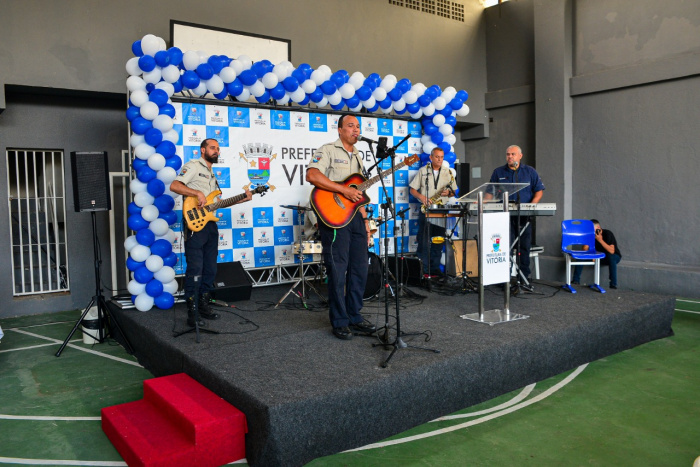 Banda da Guarda Municipal animou público presente em solenidade da manhã deste sábado (14).
