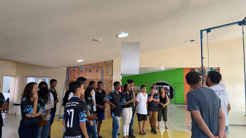 Alumnos durante un taller en la Facultad de Ciencias y Física