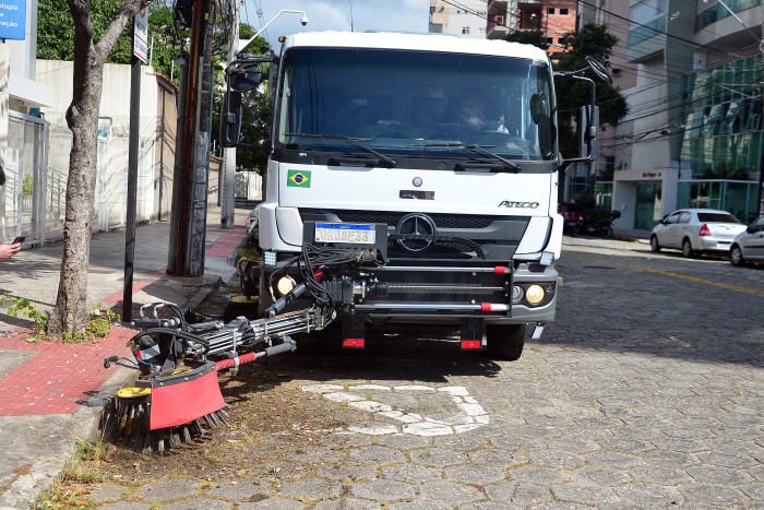 Varrição mecanizada