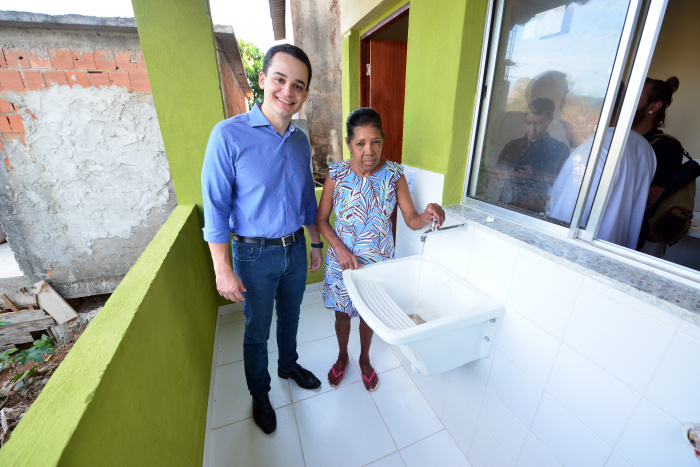 Projeto Reconstrução - Entrega de casa no Bairro Bonfim