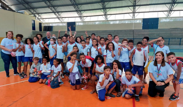 Estudantes da Emef VSP no projeto "Cria-Recria