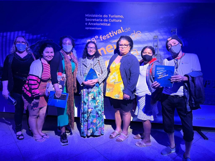 Estudantes da Educação de Jovens e Adultos visitam Festival de Cinema de Vitória