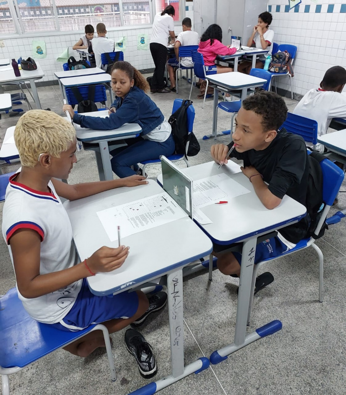 Estudantes da Emef Moacyr Avidos participam das disciplinas eletivas do Tempo Integral