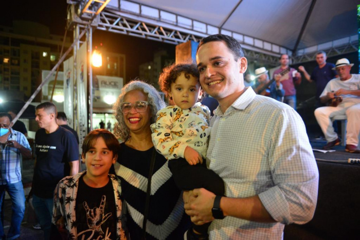 ordem de serviço para recuperação do pavimento em Jardim Camburi