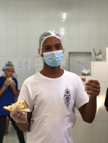 Oficina de sanduíches na Unidade de Inclusão Produtiva