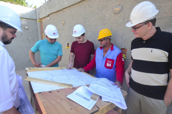 Prefeito visita obras da CMEI Jacy Alves Fraga