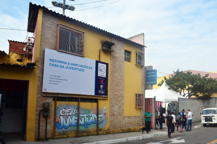 Entrega da reforma da Casa da Juventude