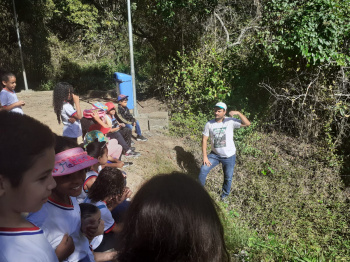 Parque Vale do Mulembá é sala de aula para estudantes da capital