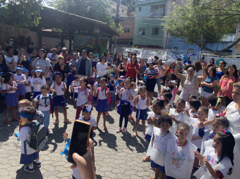 Caminhada pela cultura da paz Cmei GAR