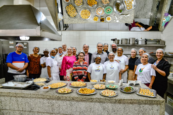 Formatura do curso de elétrica básica e informática básica do Projeto Trabalho Qualificado Atendimento Aprovado