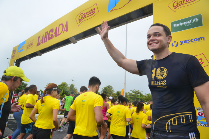 Largada em Camburi da 31ª 10 Milhas Garoto