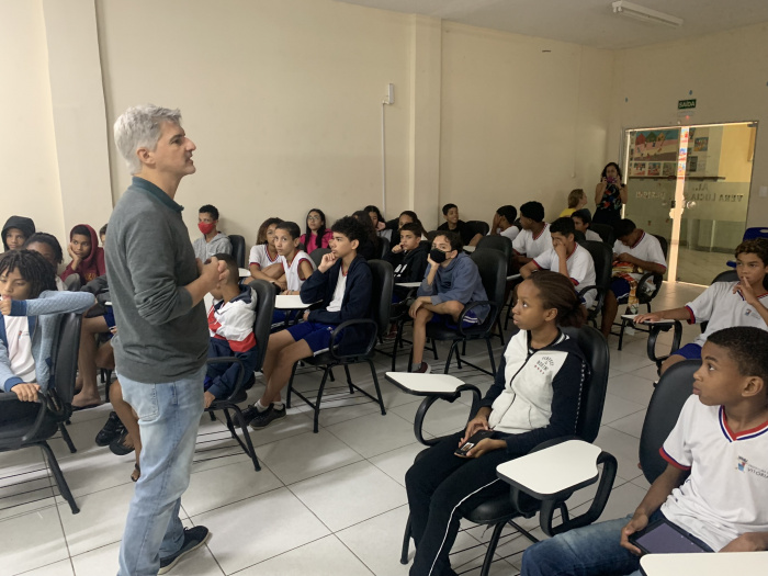 Caravana Holandesa na Emef Maria José Costa Moraes