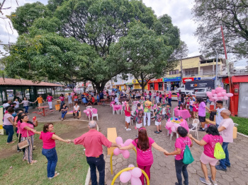 Outubro Rosa: território de Maruípe se une na prevenção ao câncer de mama
