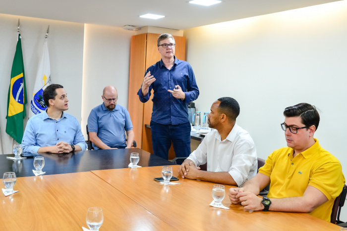 Lançamento do Edital da Cobertura da Quadra de Caratoíra