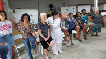 Outubro Rosa: paneleiras participam de ação pela vida