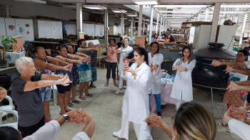 Outubro Rosa: paneleiras participam de ação pela vida