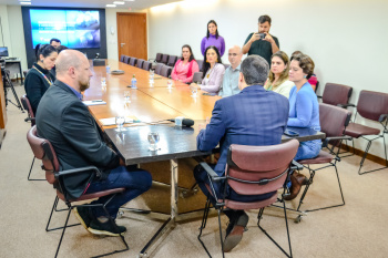 Coletiva de Imprensa para o anúncio de benefício social para crianças e adolescentes que ficaram órfãos em virtude de violência doméstica (feminicídio)