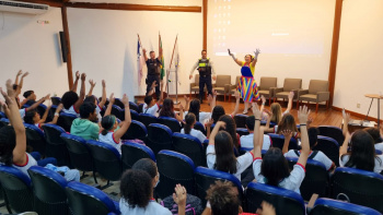 Encontro de estudantes participantes da Semana Municipal da Infância e da Adolescência