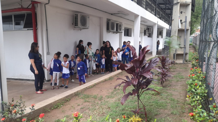 Crianças do Cmei Maria Goretti Coutinho Cosme visitam o Ifes