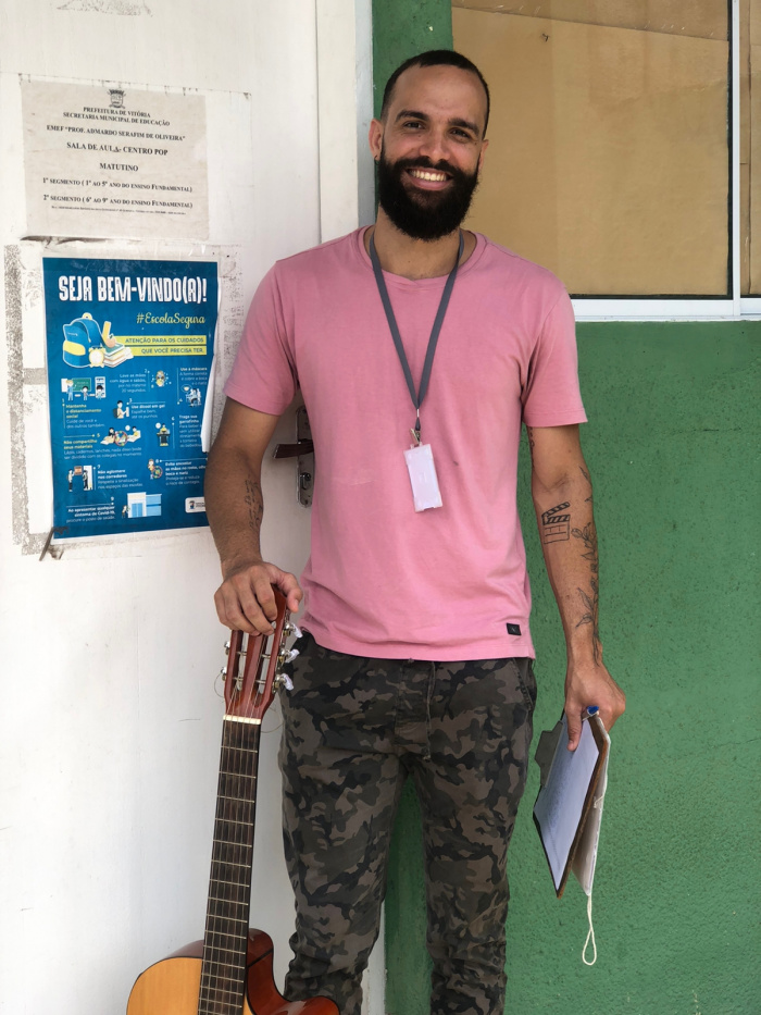 Thayron Schoffer, atua como oficineiro no Centro Pop