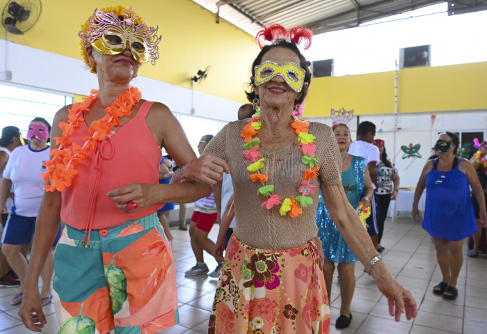 Baile de Carnaval no CCTI de Maria Ortiz