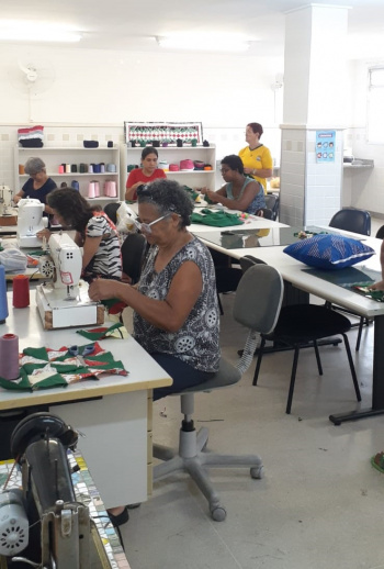 Para a oficina de costura serão 60 vagas em três turmas.