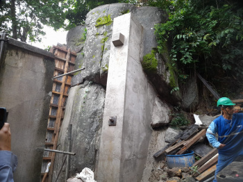Obra de contenção de encosta
