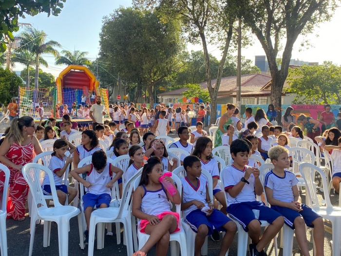 Entrega de intervenção Artística no muro do Instituto Brasileiro do Café (IBC) em Jardim da Penha