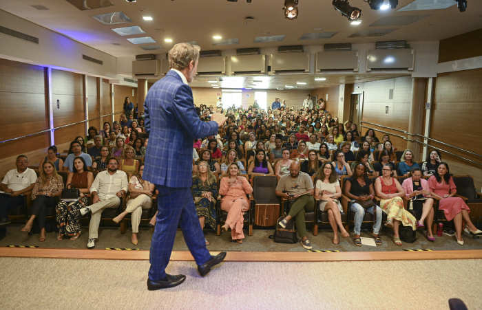 Palestra com Leo Friman no SEBRAE em evento da SEME