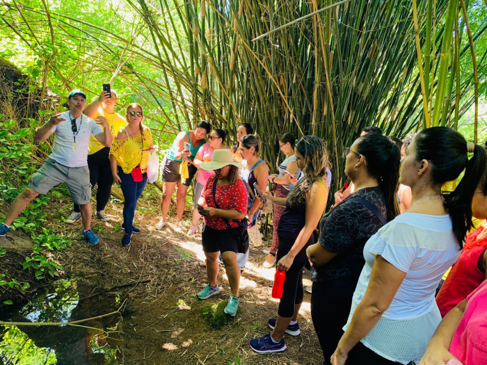 Formações fortalecem vínculos entre profissionais da educação e comunidades