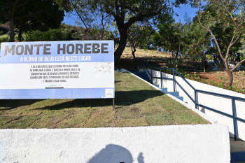 Entrega das benfeitorias do Monte Horebe