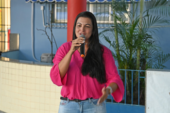 Entrega da instalação elétrica e ar condicionado EMEF Rita de Cássia
